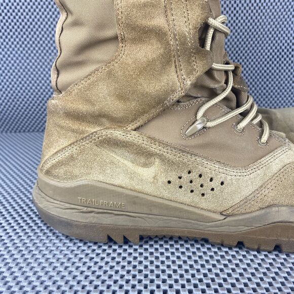Nike SFB Field 2 8\